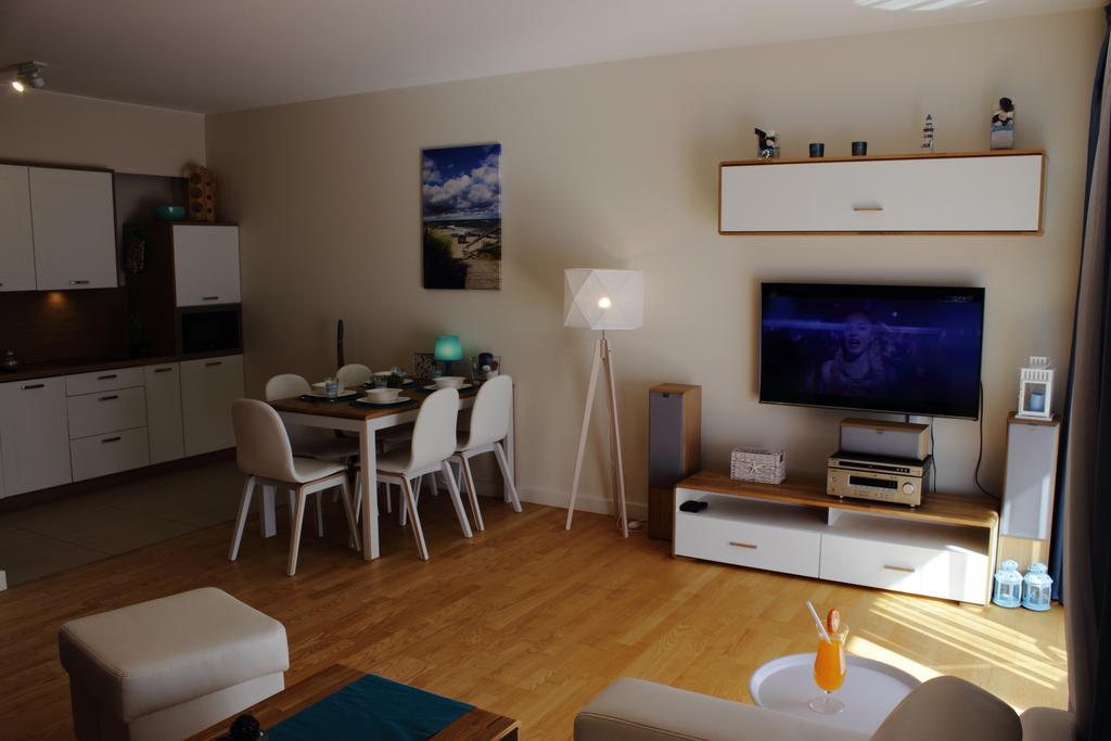 Apartament Flotylla Miedzyzdroje 60 M2 Exteriör bild